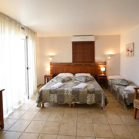 Hotel A Casa Di Maria Cicilia Ghisonaccia
